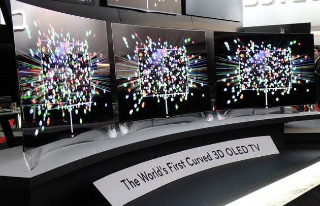 Telewizory LG i Samsung z zakrzywionymi ekranami OLED wprowadzają na rynek USA